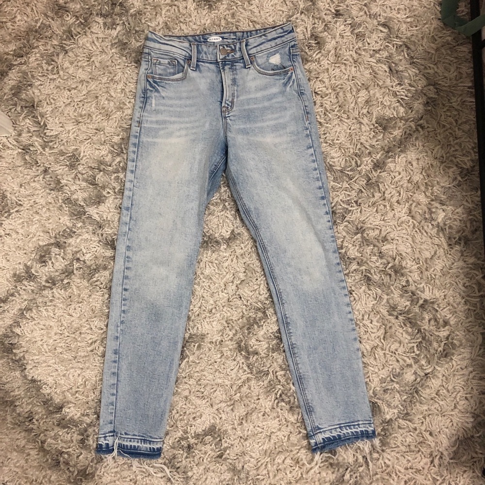 Old Navy High Rise Light Wash Power Straight Jeans
